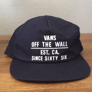 NWOT VANS adjustable hat